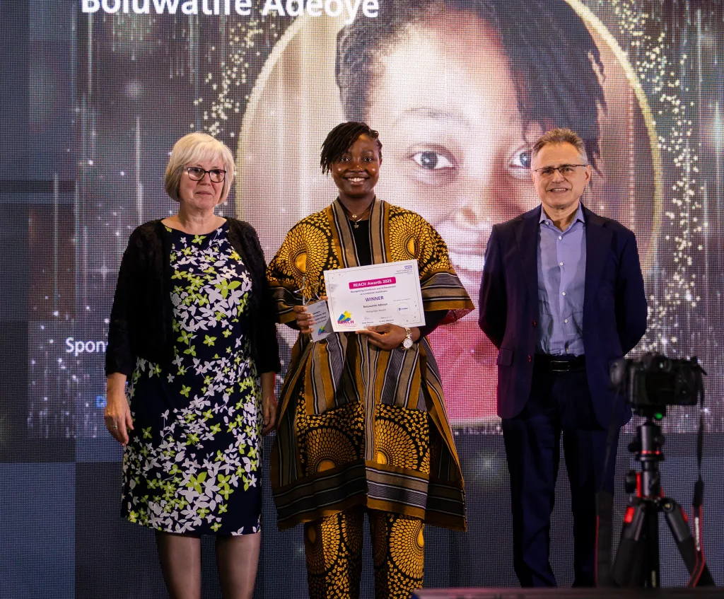 Boluwatife accepts her award
